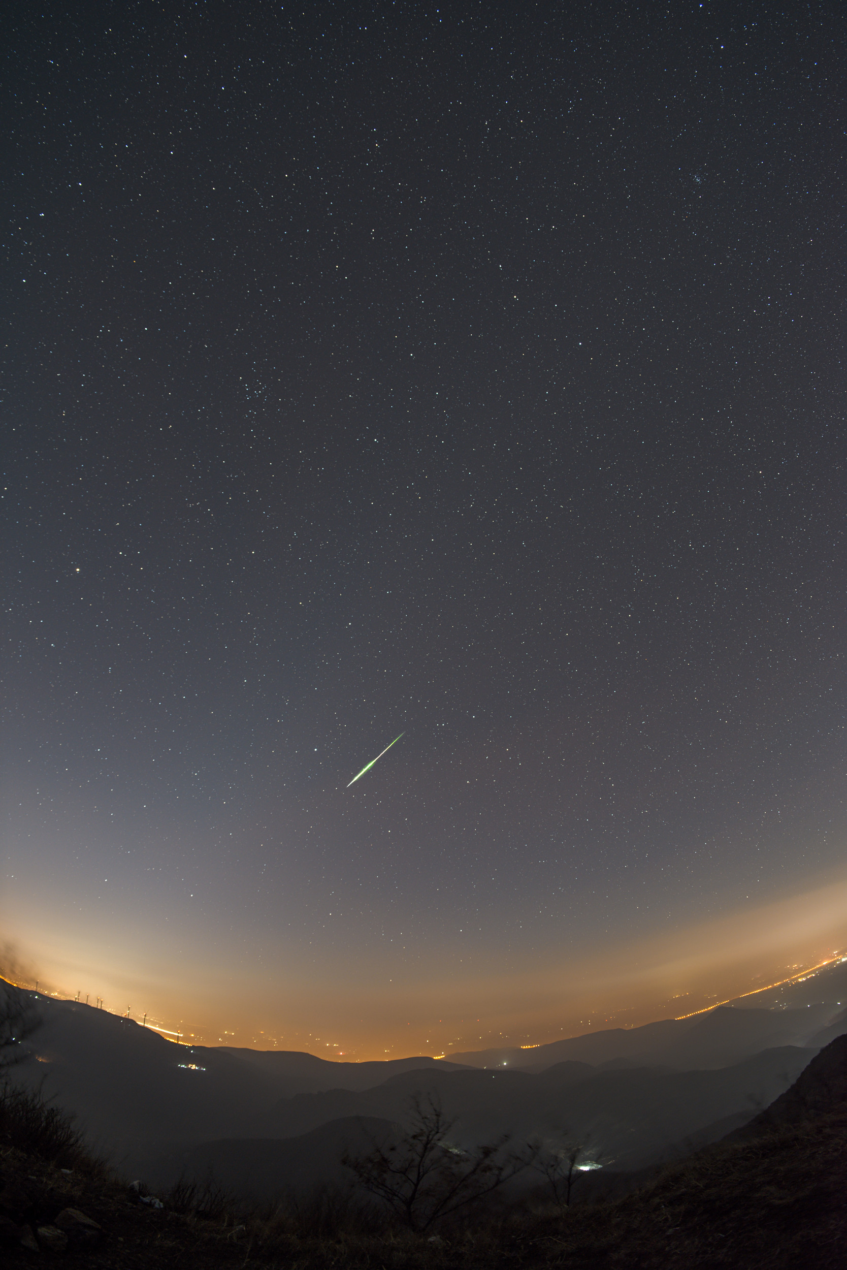 王淼-火流星（长边2500像素）.jpg