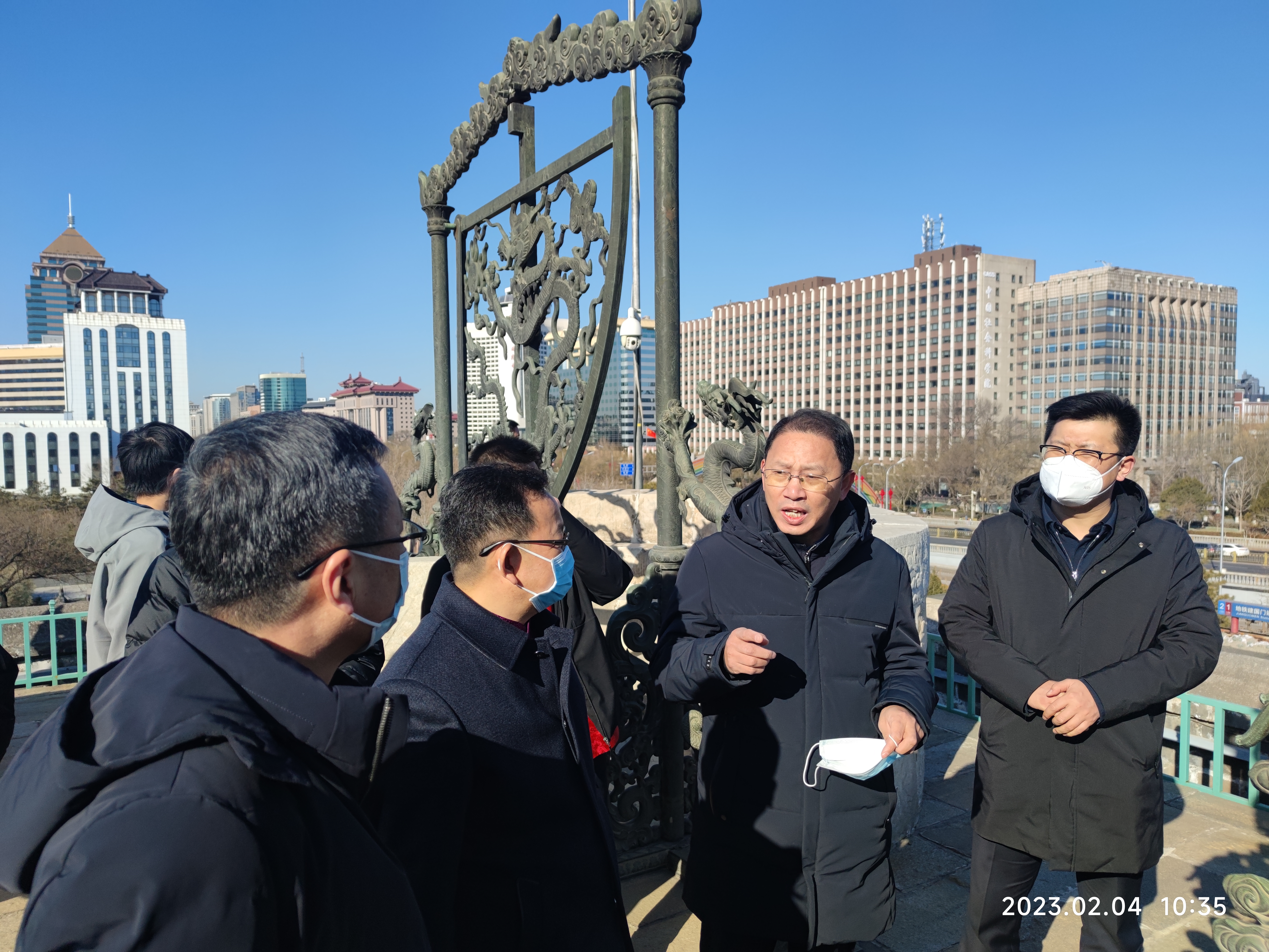 2.伍建民介绍北京古观象台有关情况.jpg