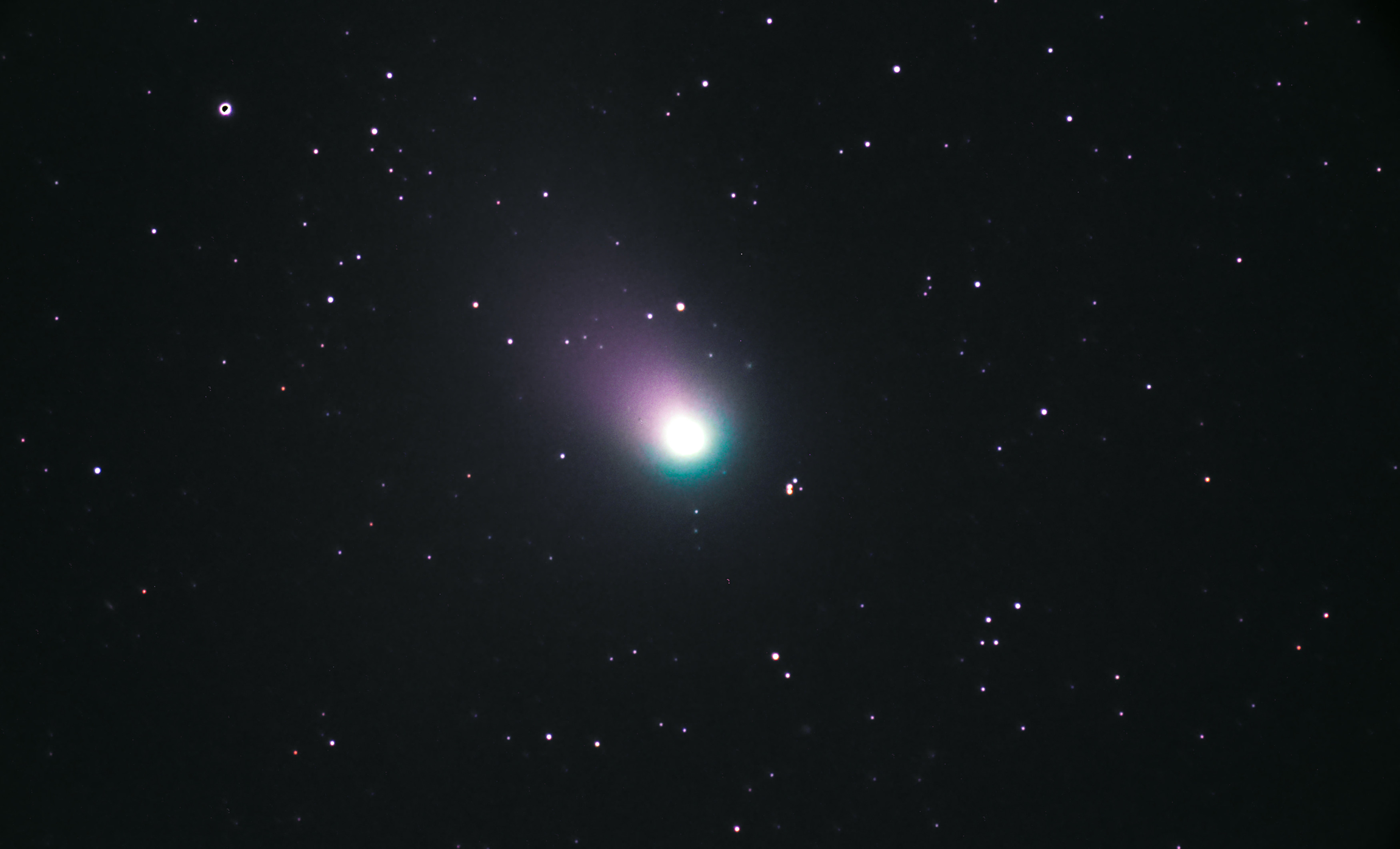 1676511929709052281.jpg 苏晨、野星塬-彗星C2022 E3(ZTF)(长边3500像素).jpg