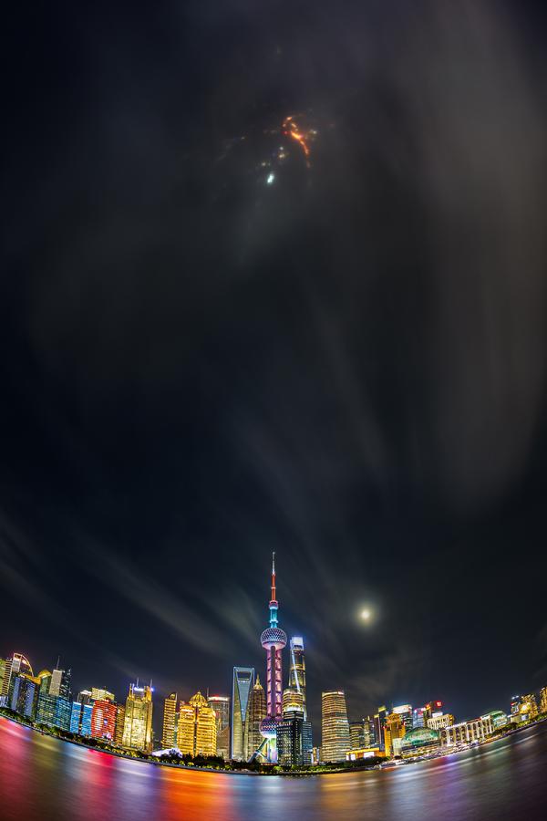 8.18韦禹辰-人造夜空.jpg