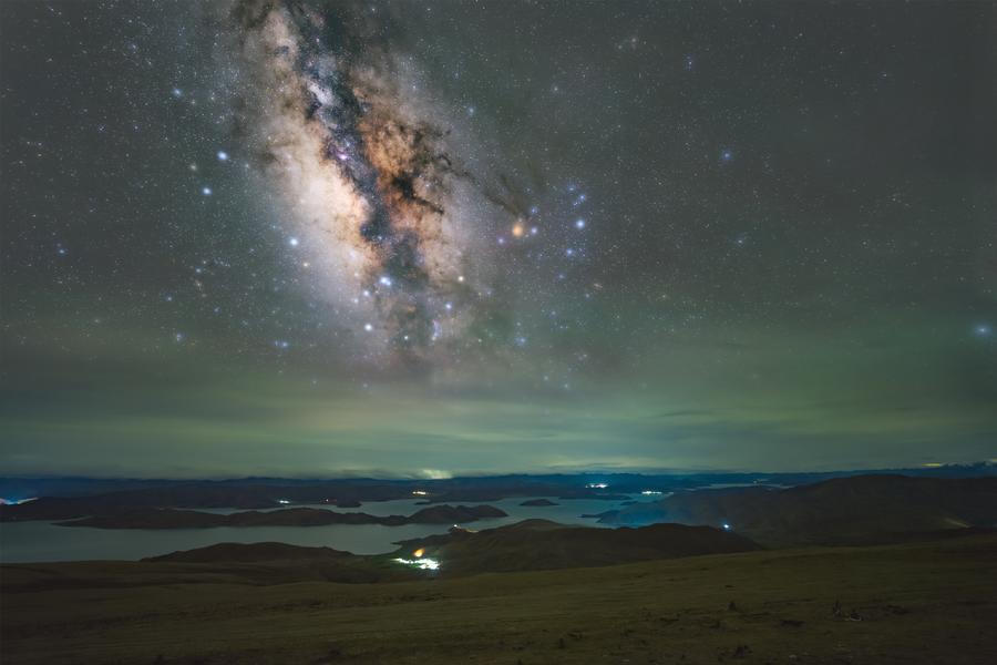 9.2羊湖星空.jpg