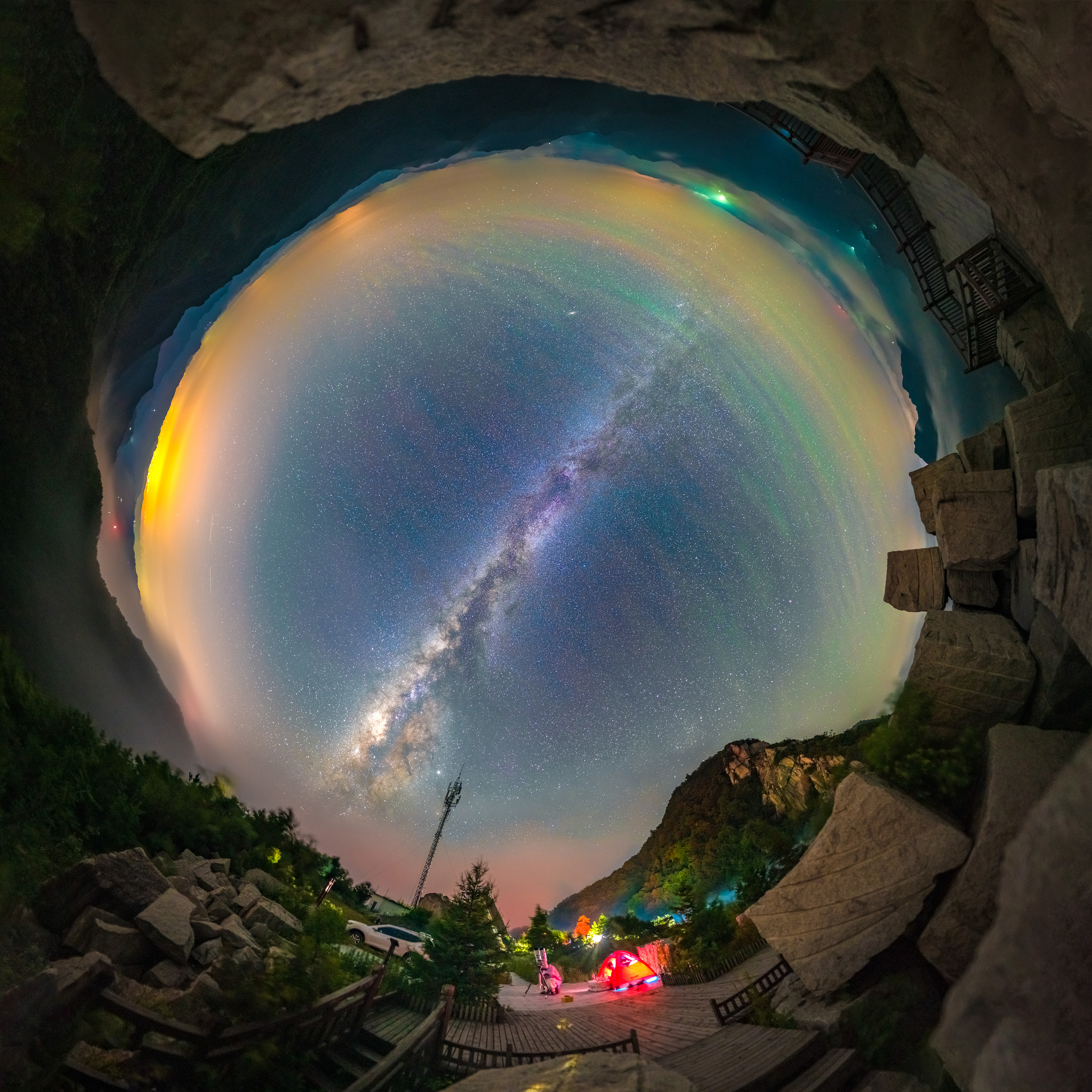 图4-20190706-湖北省宜昌市-夜来人静望星空，苍穹茫茫银河横.jpg