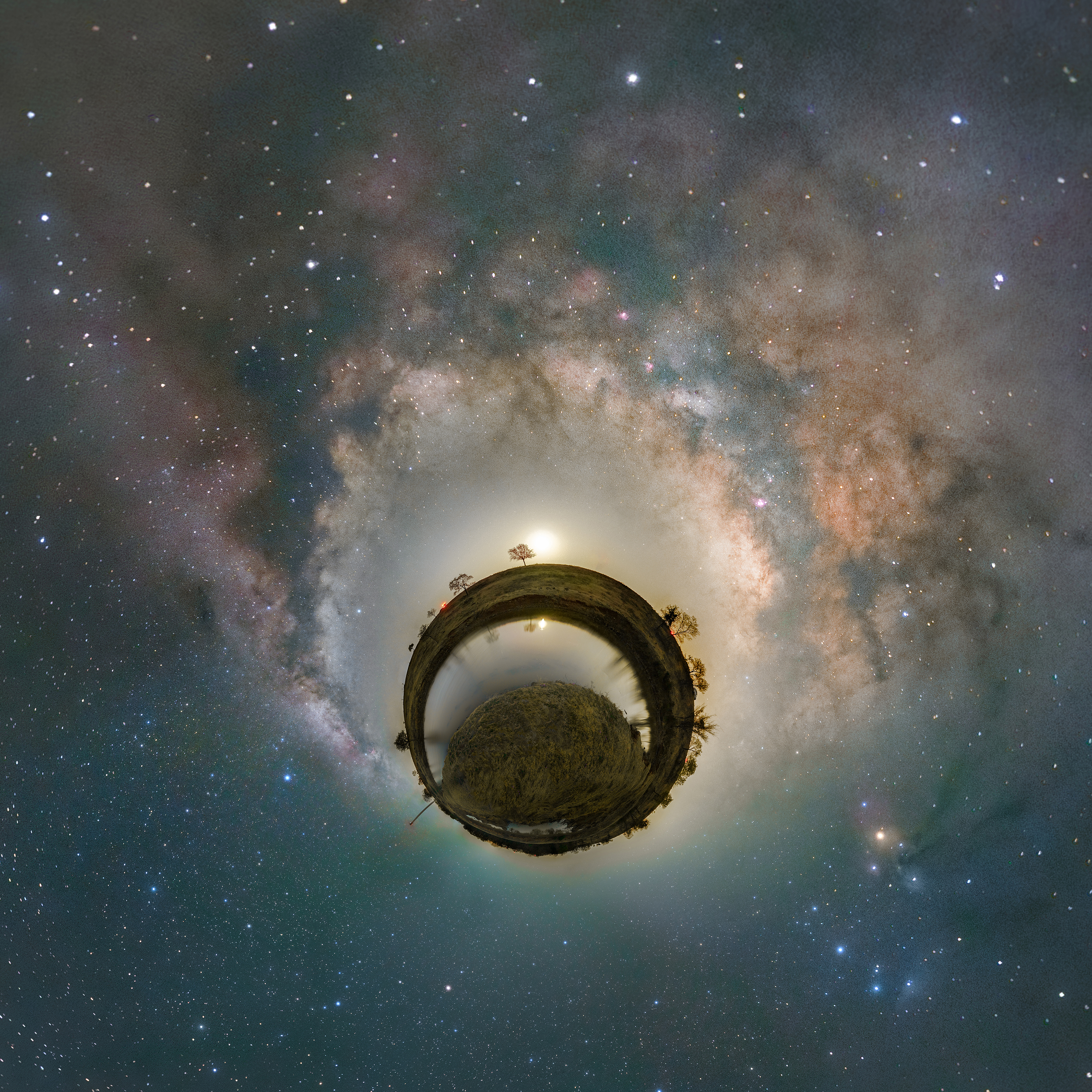 张果-宇宙中的银河之眼.jpg