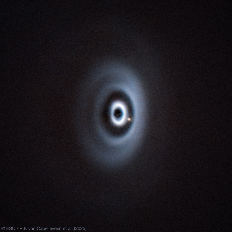 已审核-APOD20250827-Wispit4b_eso_960.jpg