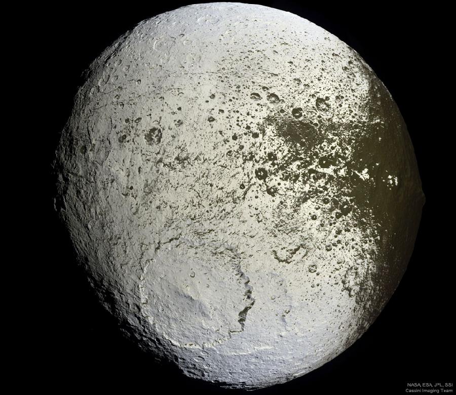 每日天文一图_20260705_土卫八：被涂色的卫星.jpg