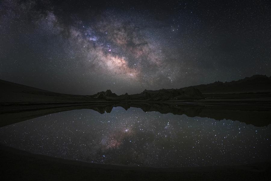 713李三更-湖映星辰.jpg